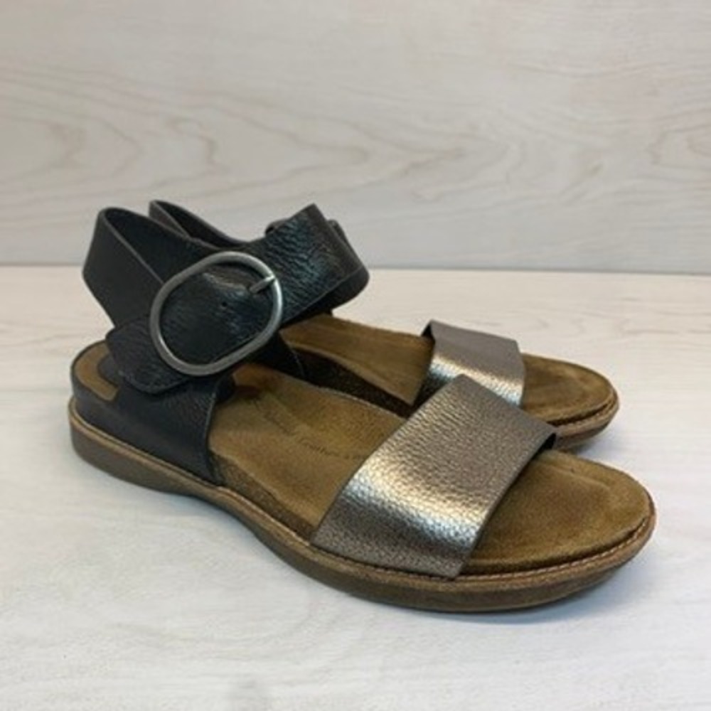 Sofft Womens 6 Mirabelle Sandals Ankle Strap Metallic Black Leather Comfort